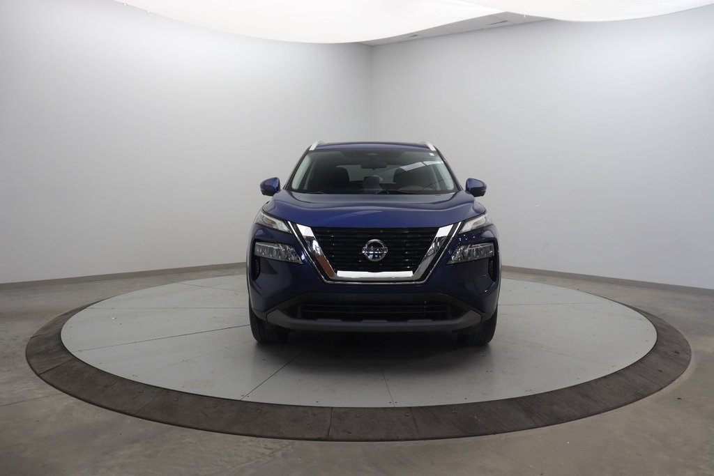 Nissan Rogue  2021 à Jonquière, Québec - 2 - w1024h768px