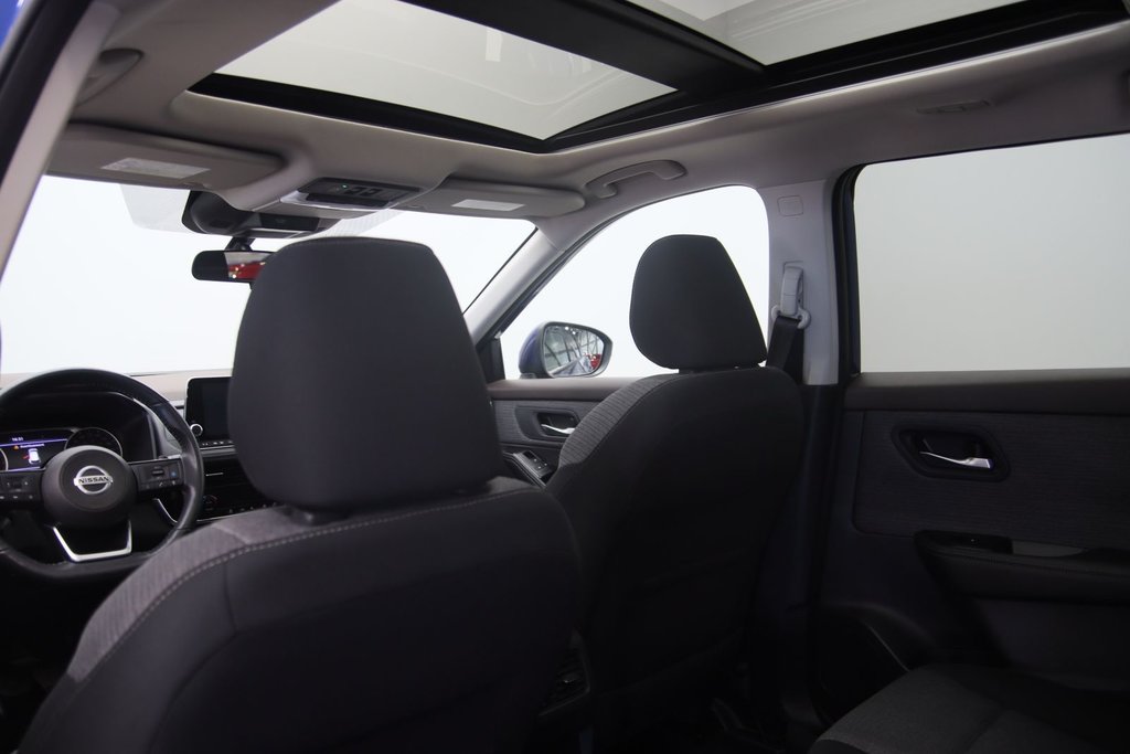 Nissan Rogue  2021 à Jonquière, Québec - 9 - w1024h768px