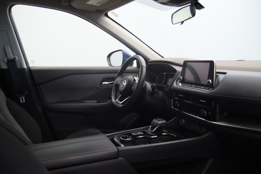 Nissan Rogue  2021 à Jonquière, Québec - 16 - w1024h768px