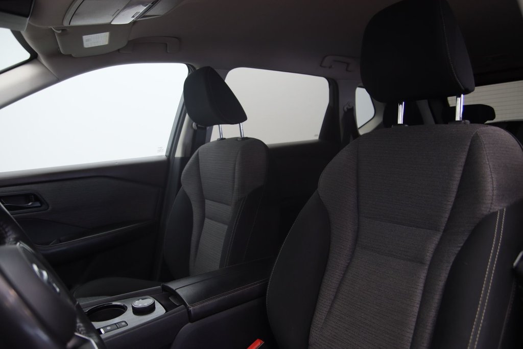 2021 Nissan Rogue in Jonquière, Quebec - 7 - w1024h768px