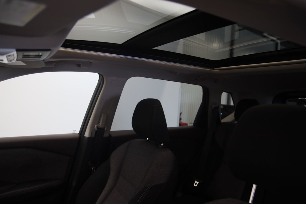 2021 Nissan Rogue in Jonquière, Quebec - 8 - w1024h768px