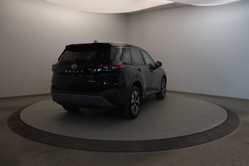 2021 Nissan Rogue in Jonquière, Quebec - 4 - w1024h768px
