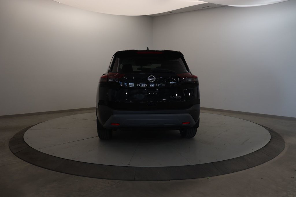 2021 Nissan Rogue in Jonquière, Quebec - 5 - w1024h768px