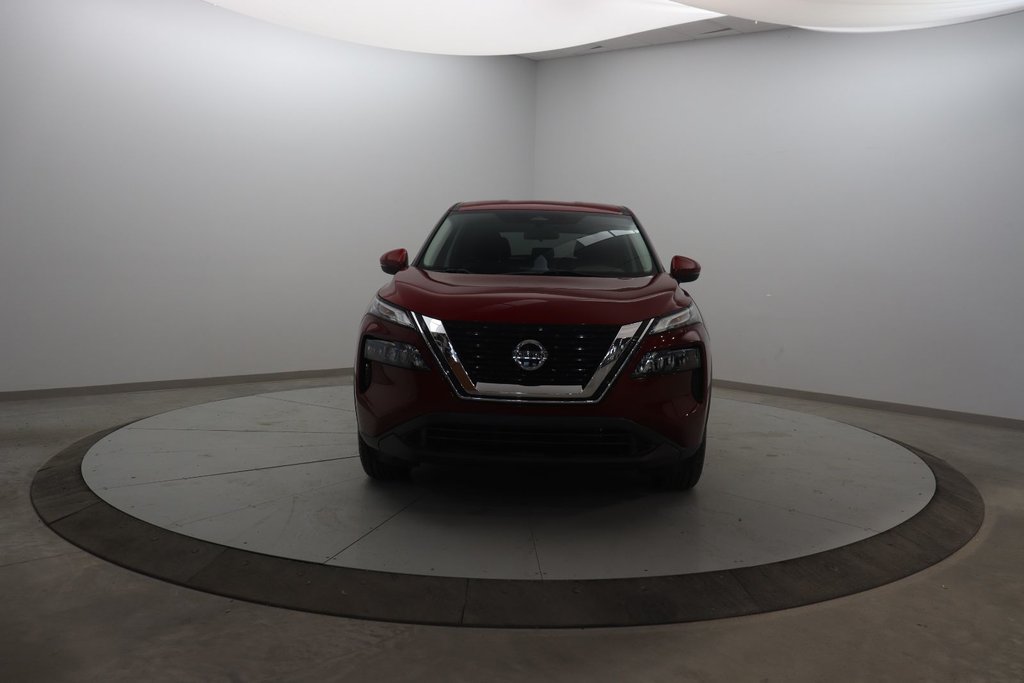 2021 Nissan Rogue in Jonquière, Quebec - 2 - w1024h768px