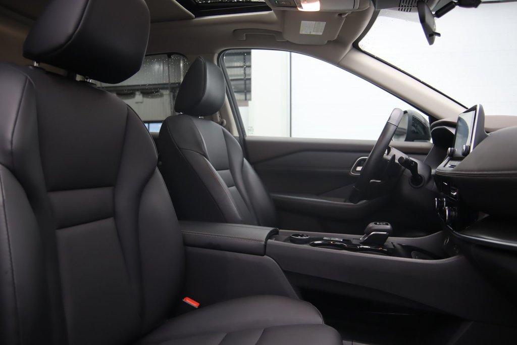 2021 Nissan Rogue in Jonquière, Quebec - 15 - w1024h768px