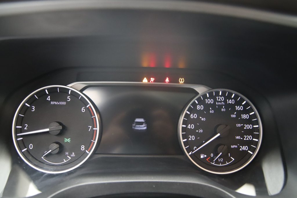 2021 Nissan Rogue in Jonquière, Quebec - 12 - w1024h768px