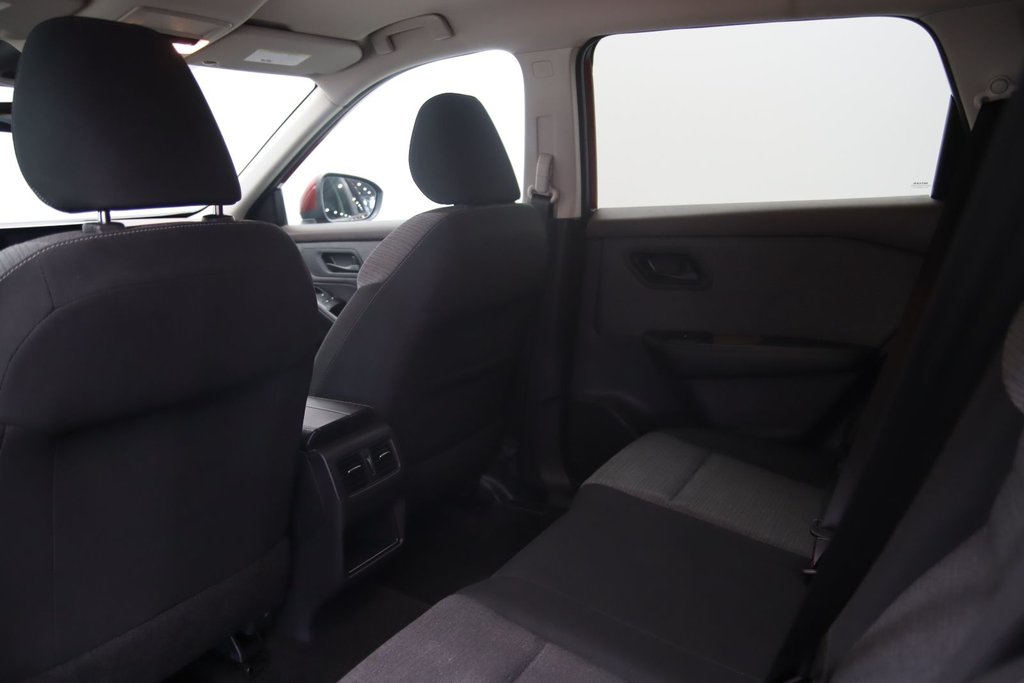 Nissan Rogue  2021 à Sept-Îles, Québec - 8 - w1024h768px