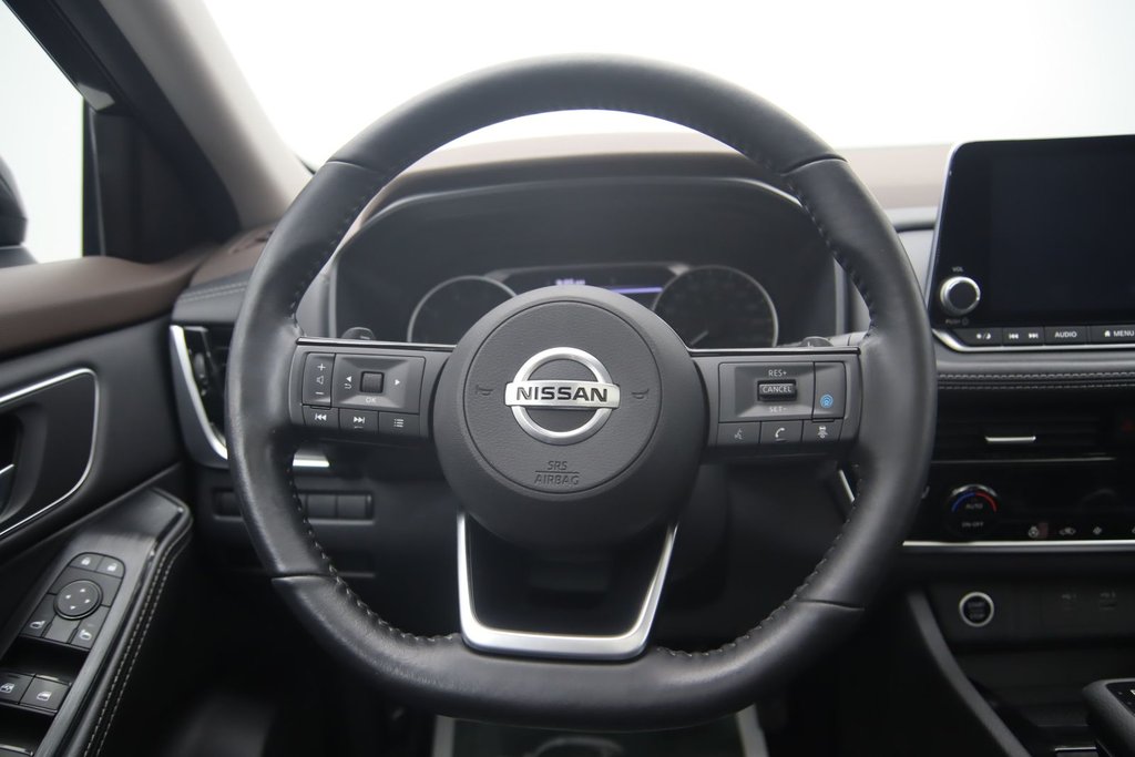 2021 Nissan Rogue SV in Chicoutimi, Quebec - 12 - w1024h768px