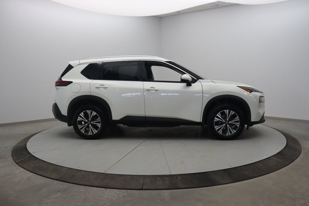 Nissan Rogue  2021 à Baie-Comeau, Québec - 3 - w1024h768px