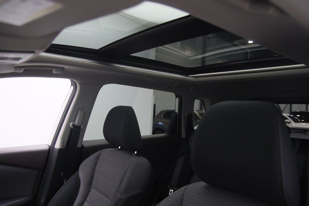 Nissan Rogue  2021 à Baie-Comeau, Québec - 8 - w1024h768px