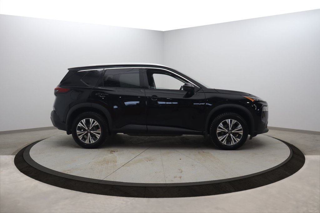 Nissan Rogue  2021 à Jonquière, Québec - 3 - w1024h768px