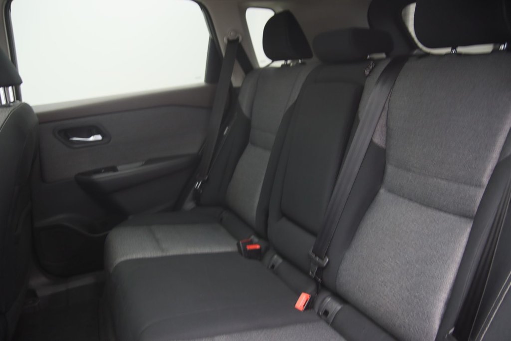 Nissan Rogue  2021 à Jonquière, Québec - 10 - w1024h768px