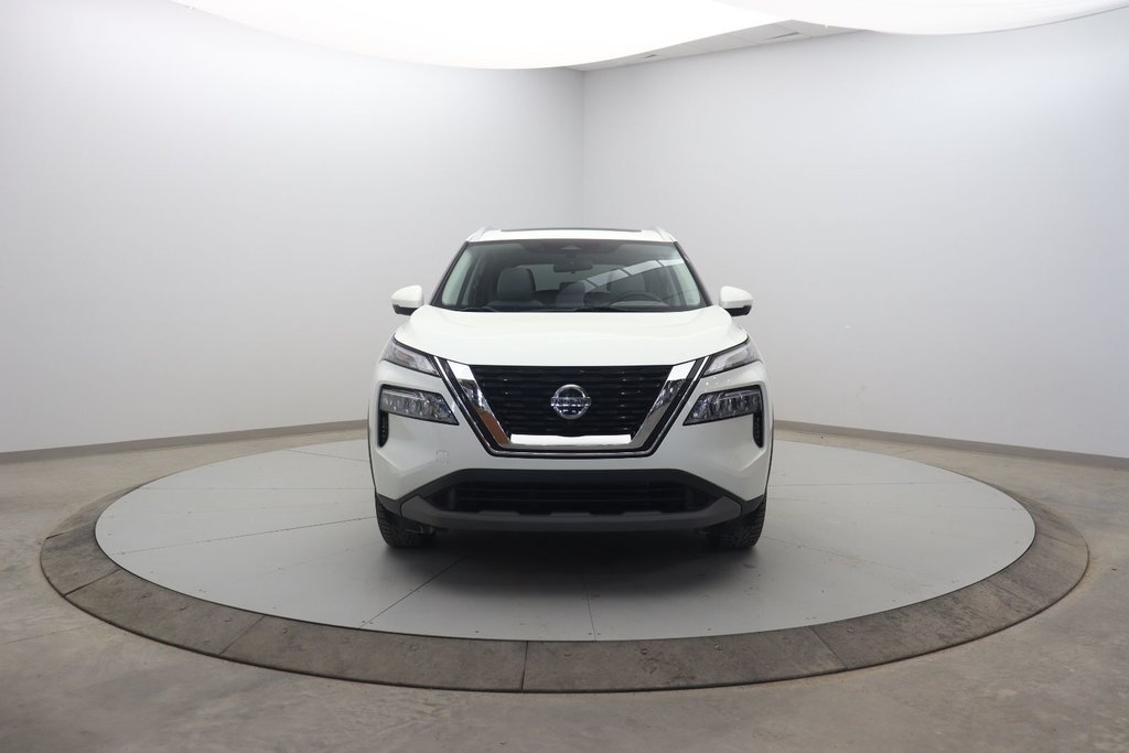 2021 Nissan Rogue SV in Chicoutimi, Quebec - 2 - w1024h768px