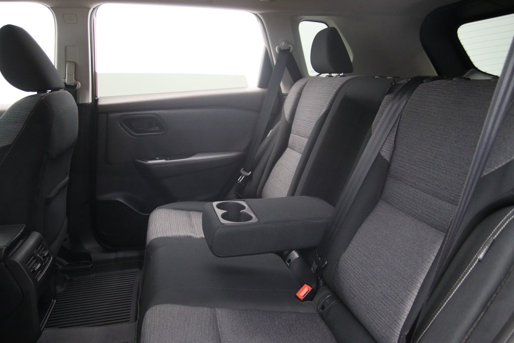 Nissan Rogue S 2021 à Jonquière, Québec - 8 - w1024h768px