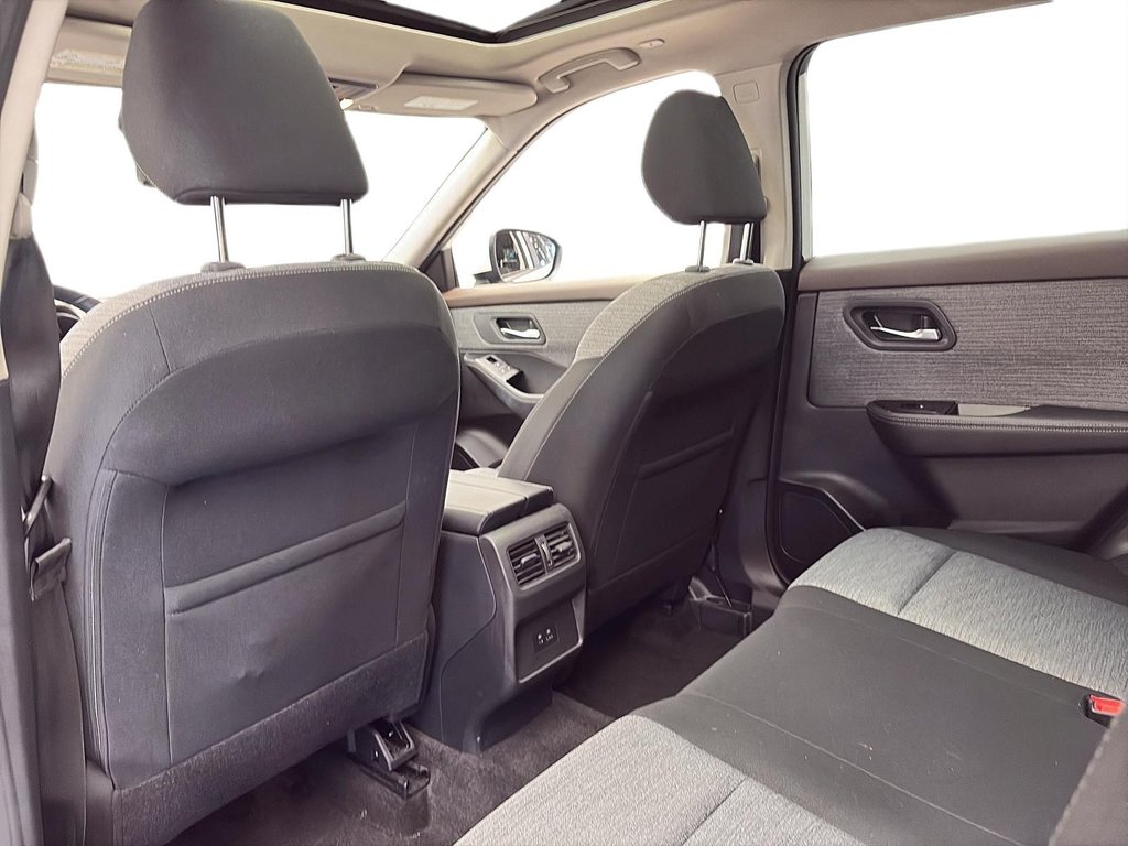 Nissan Rogue  2022 à Sept-Îles, Québec - 9 - w1024h768px