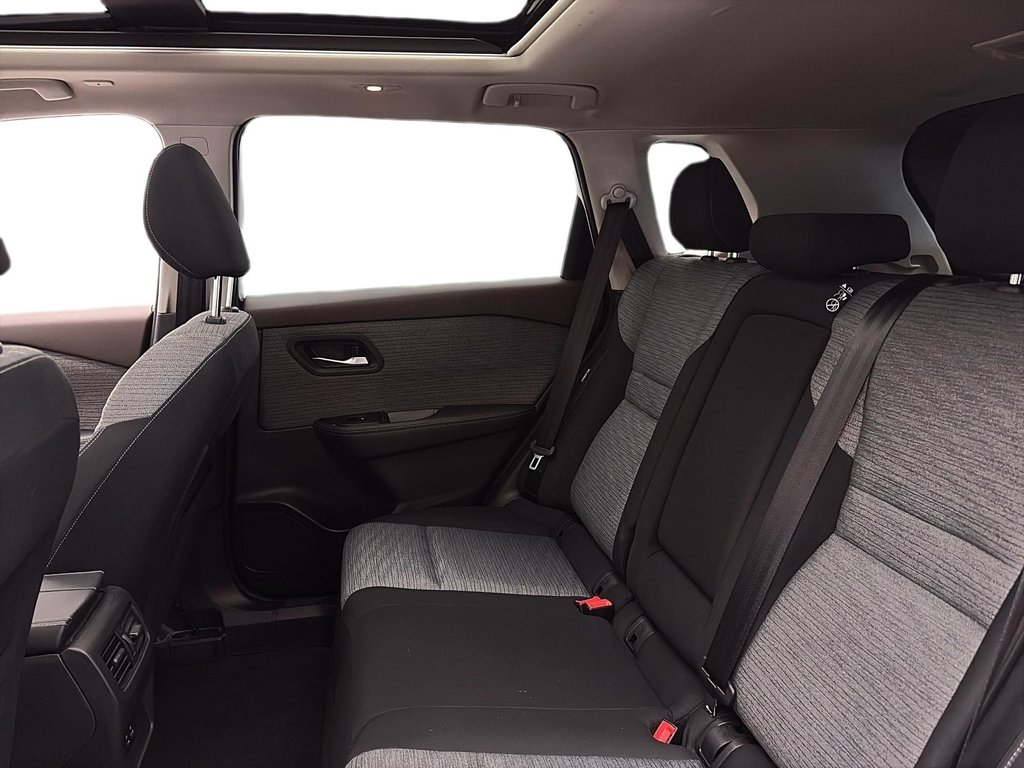 Nissan Rogue  2022 à Sept-Îles, Québec - 8 - w1024h768px