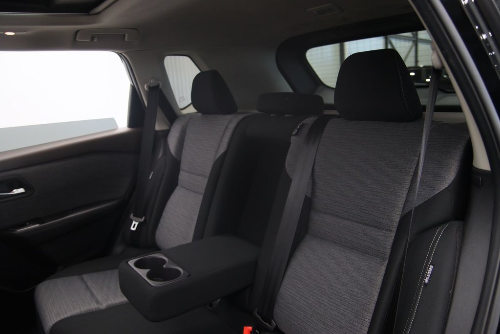 Nissan Rogue  2022 à Sept-Îles, Québec - 10 - w1024h768px