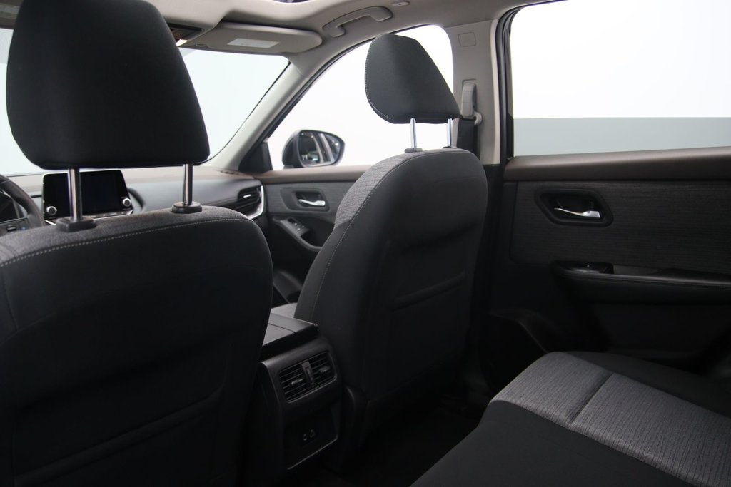 Nissan Rogue  2022 à Sept-Îles, Québec - 9 - w1024h768px