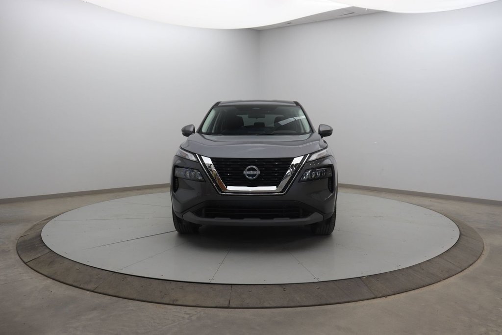 Nissan Rogue  2022 à Jonquière, Québec - 2 - w1024h768px
