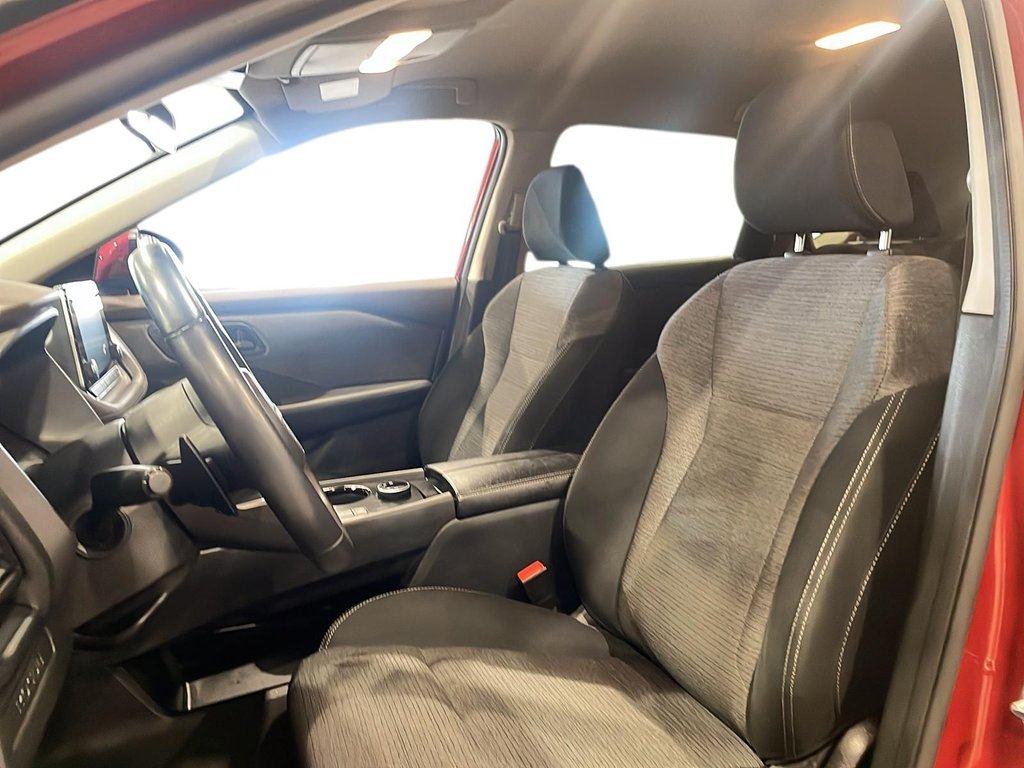2022 Nissan Rogue S in Chicoutimi, Quebec - 9 - w1024h768px