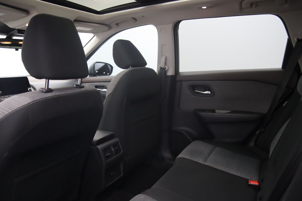 Nissan Rogue SV 2022 à Jonquière, Québec - 9 - w1024h768px