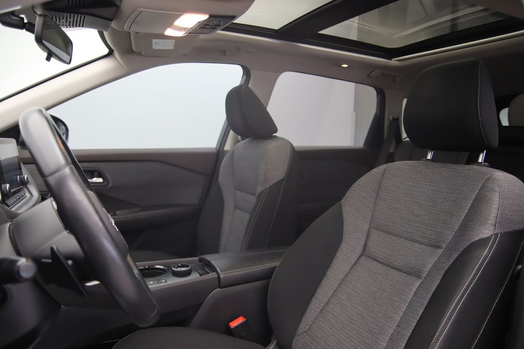 Nissan Rogue SV 2022 à Jonquière, Québec - 7 - w1024h768px