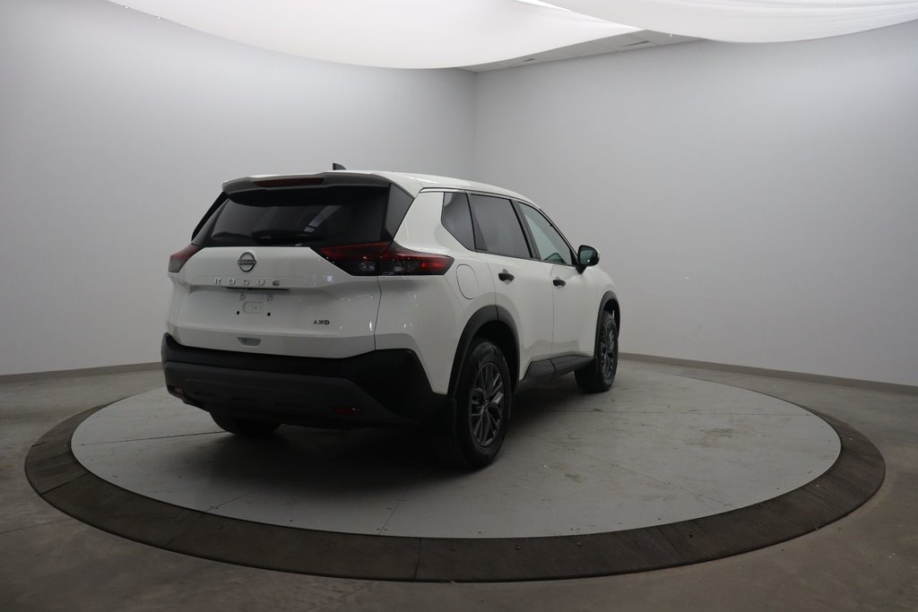 Nissan Rogue  2022 à Sept-Îles, Québec - 4 - w1024h768px