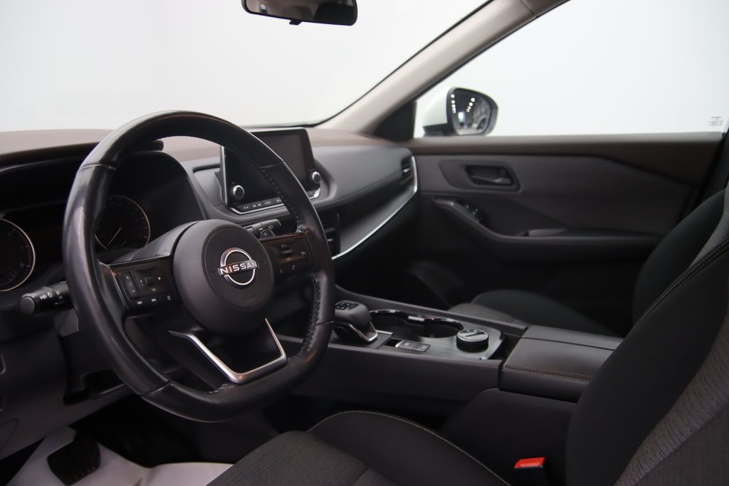 Nissan Rogue  2022 à Sept-Îles, Québec - 6 - w1024h768px