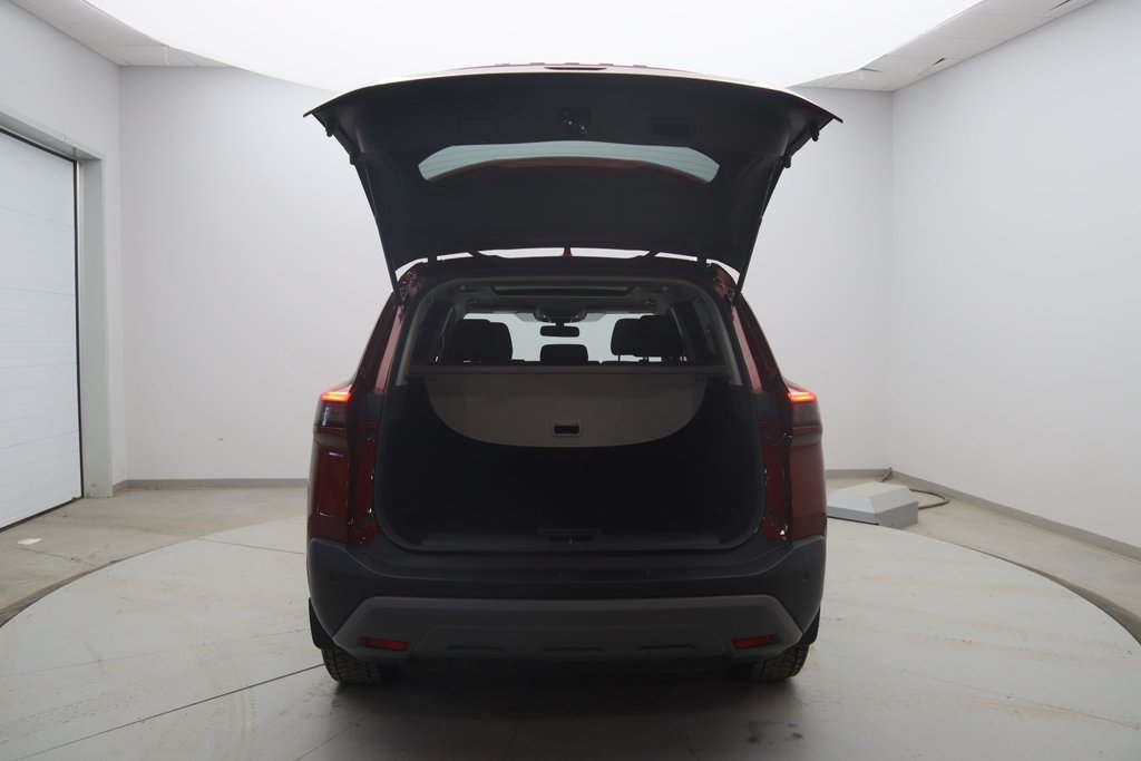 Nissan Rogue  2022 à Jonquière, Québec - 18 - w1024h768px