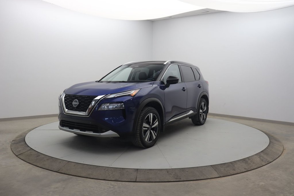 Nissan Rogue Platinum 2022 à Jonquière, Québec - 1 - w1024h768px