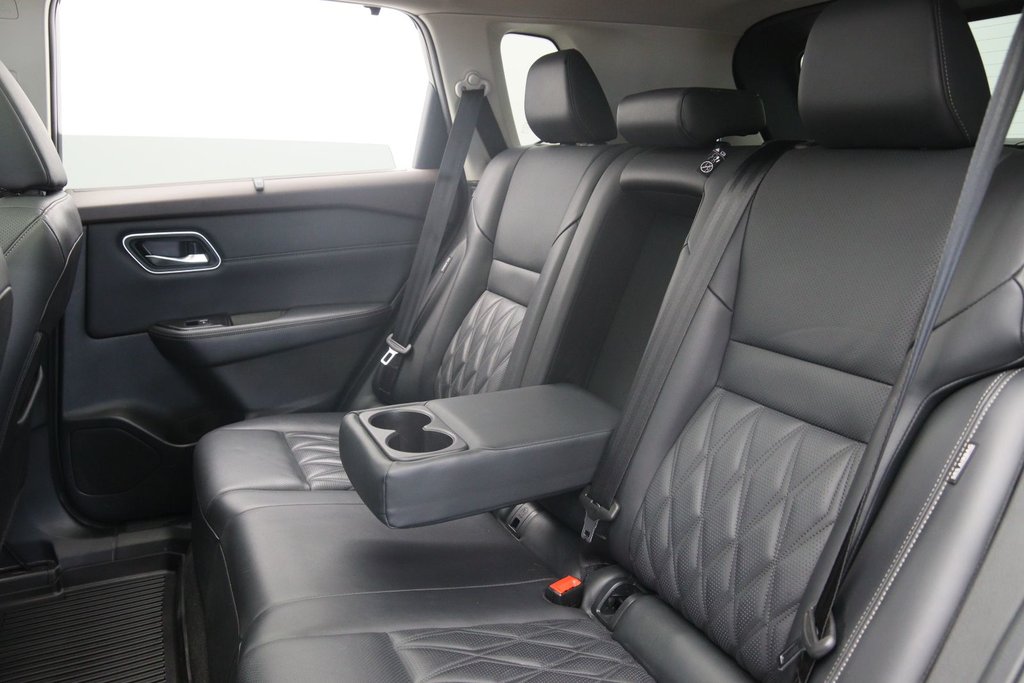 Nissan Rogue Platinum 2022 à Jonquière, Québec - 9 - w1024h768px