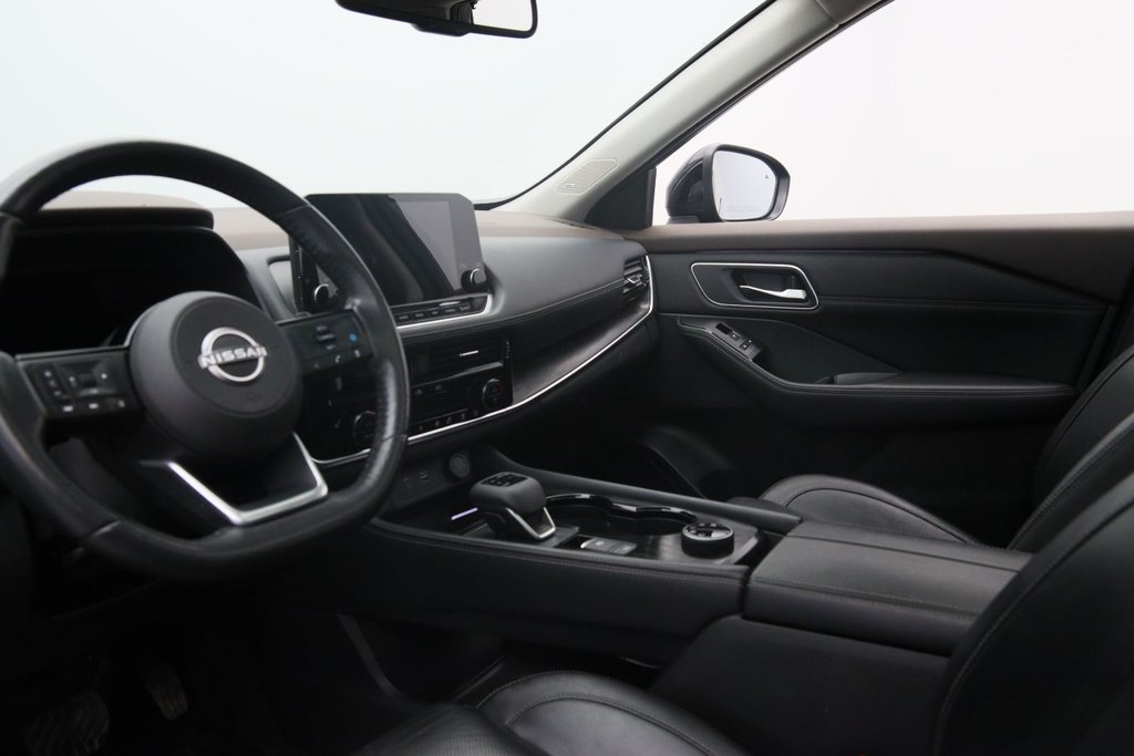 Nissan Rogue Platinum 2022 à Jonquière, Québec - 7 - w1024h768px