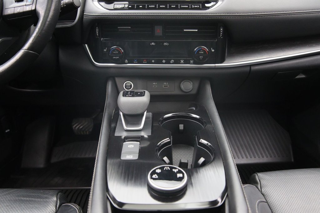 Nissan Rogue Platinum 2022 à Jonquière, Québec - 13 - w1024h768px
