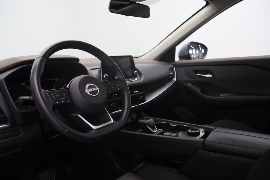 2023 Nissan Rogue in Jonquière, Quebec - 6 - w1024h768px