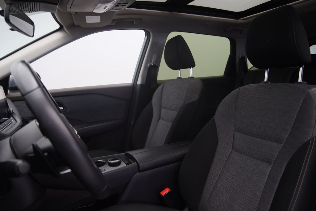 2023 Nissan Rogue in Jonquière, Quebec - 7 - w1024h768px