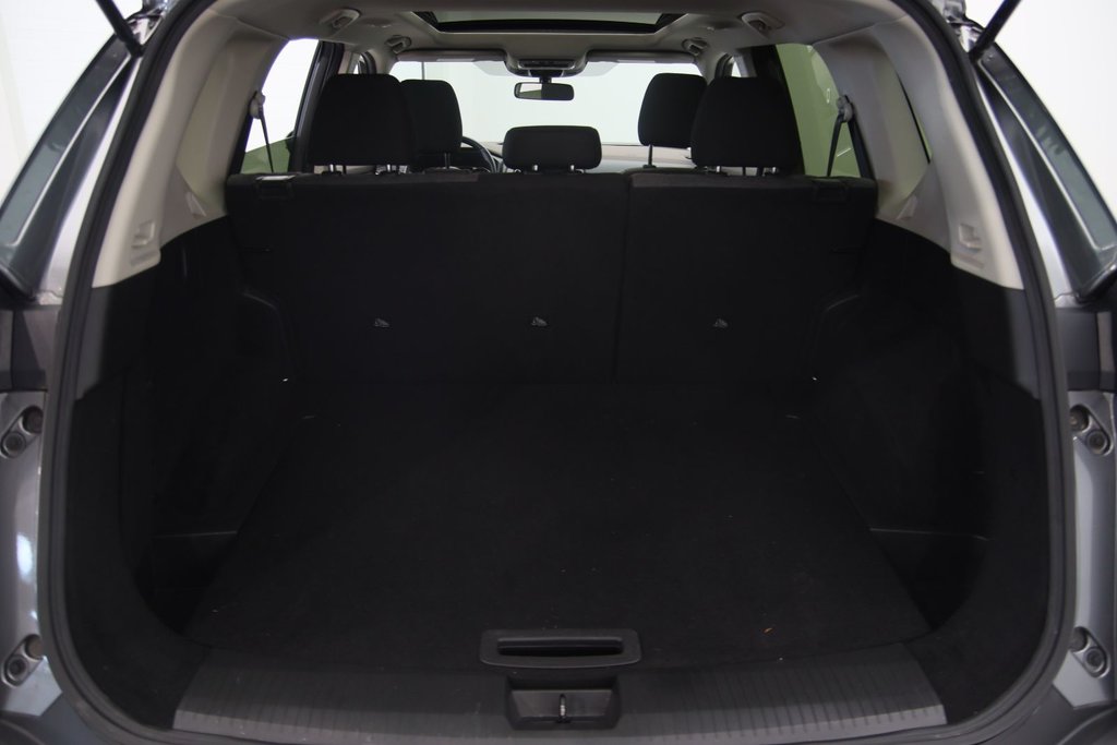 2023 Nissan Rogue in Jonquière, Quebec - 18 - w1024h768px