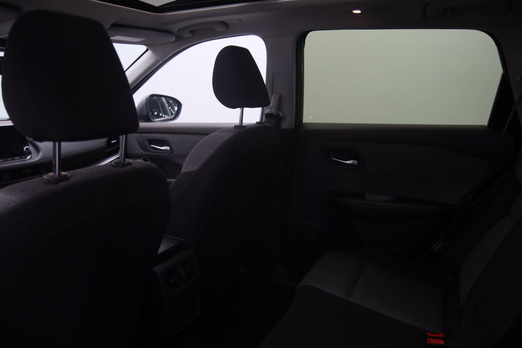 2023 Nissan Rogue in Jonquière, Quebec - 9 - w1024h768px