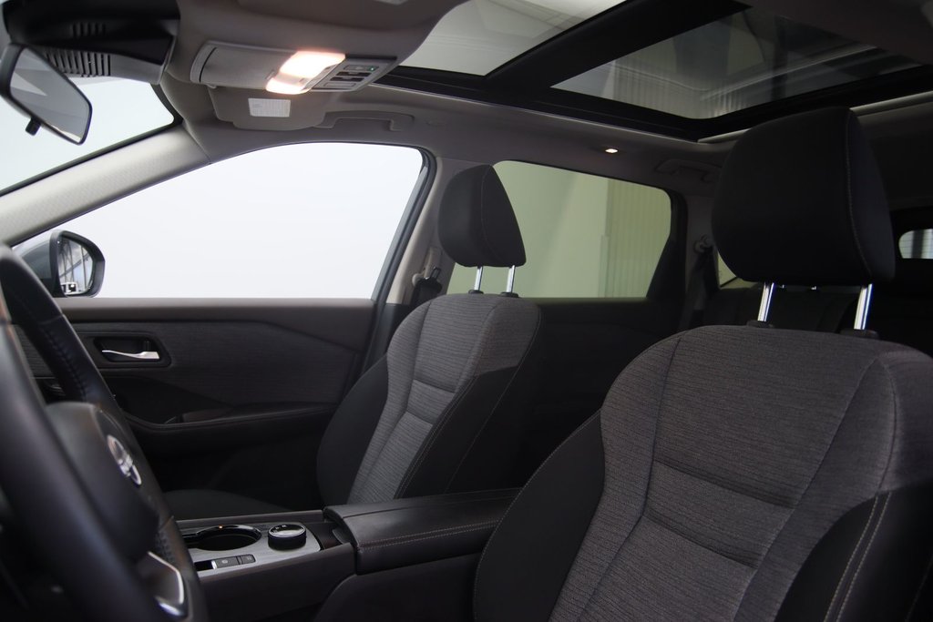 2023 Nissan Rogue in Jonquière, Quebec - 7 - w1024h768px
