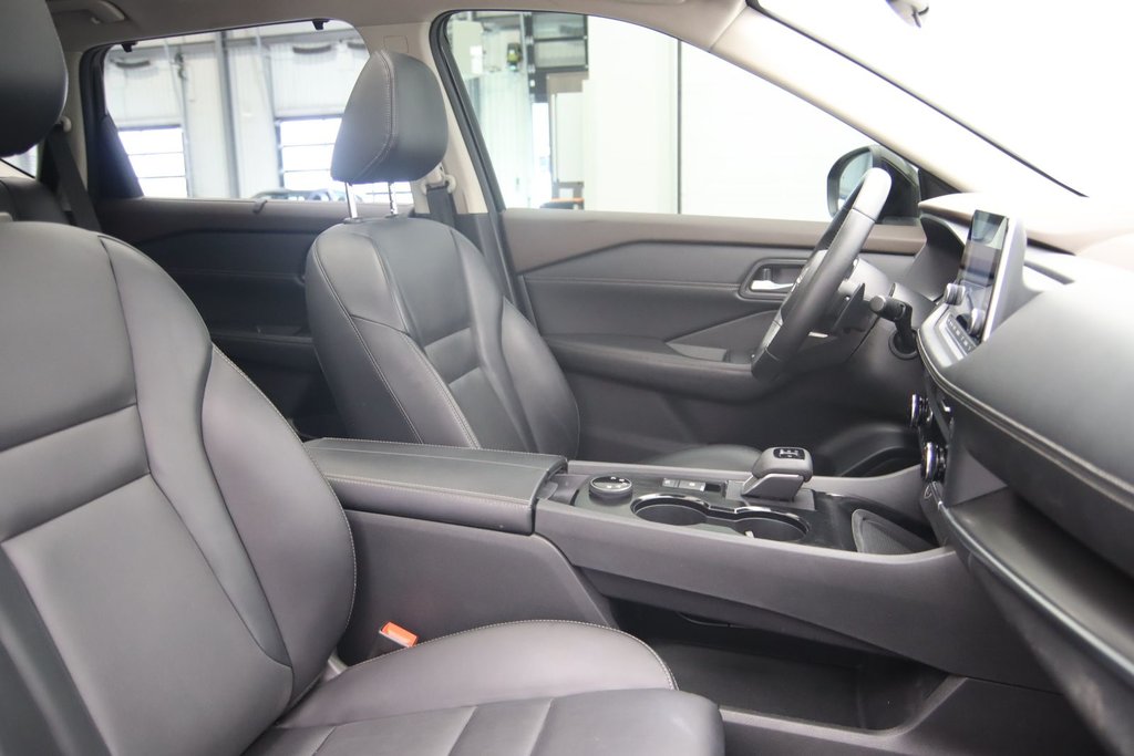 2023 Nissan Rogue SV Édition Minuit in Chicoutimi, Quebec - 16 - w1024h768px