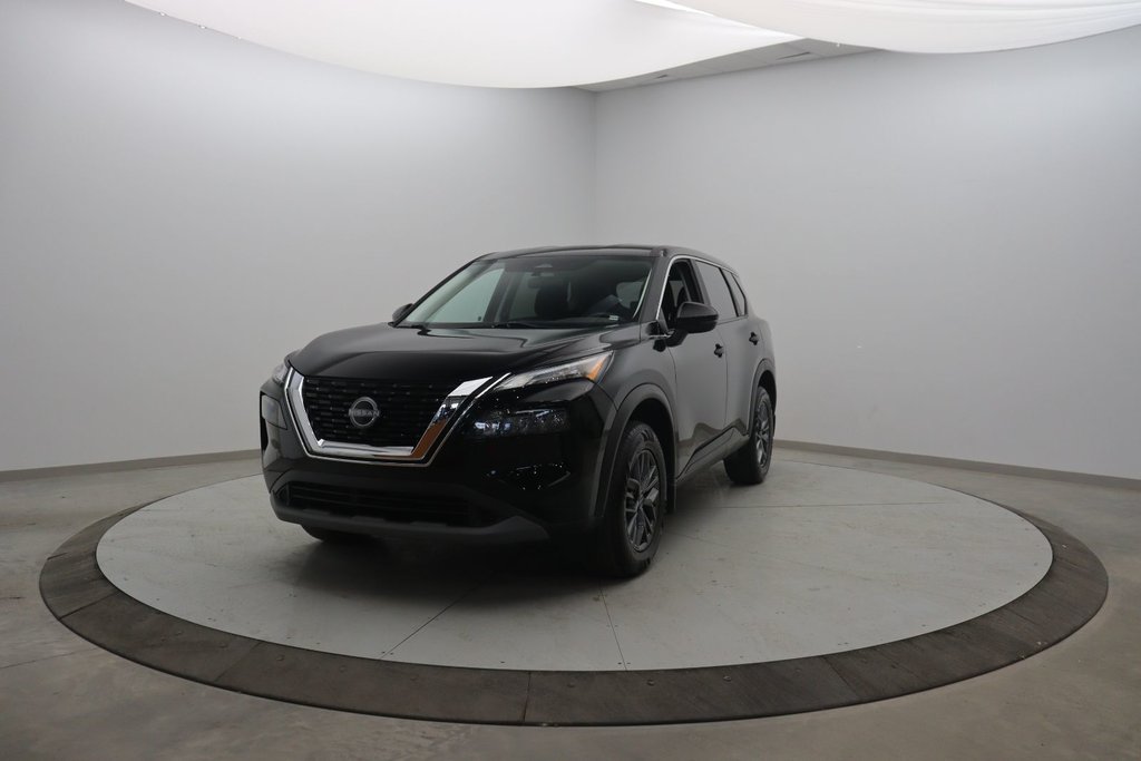 2023 Nissan Rogue S FWD in Chicoutimi, Quebec - 1 - w1024h768px