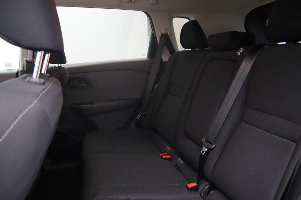 2023 Nissan Rogue S FWD in Chicoutimi, Quebec - 9 - w1024h768px