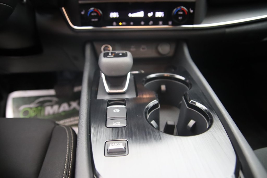 2023 Nissan Rogue S FWD in Chicoutimi, Quebec - 13 - w1024h768px