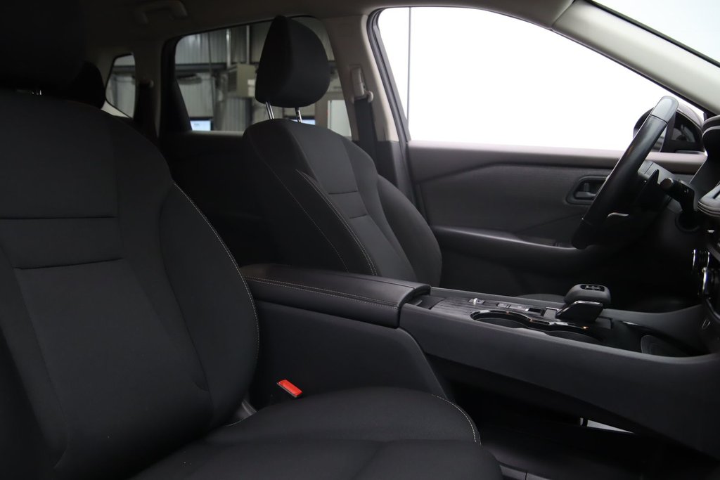 2023 Nissan Rogue S FWD in Chicoutimi, Quebec - 15 - w1024h768px