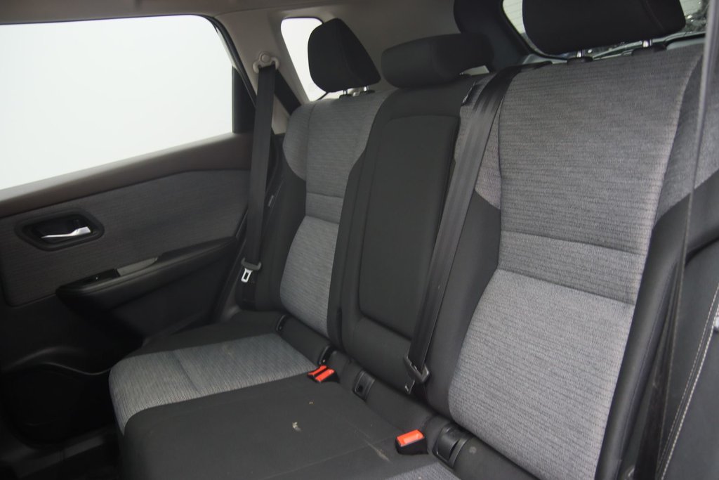 Nissan Rogue  2023 à Jonquière, Québec - 7 - w1024h768px