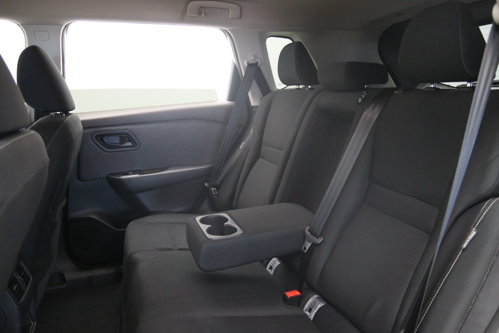 Nissan Rogue  2023 à Baie-Comeau, Québec - 8 - w1024h768px