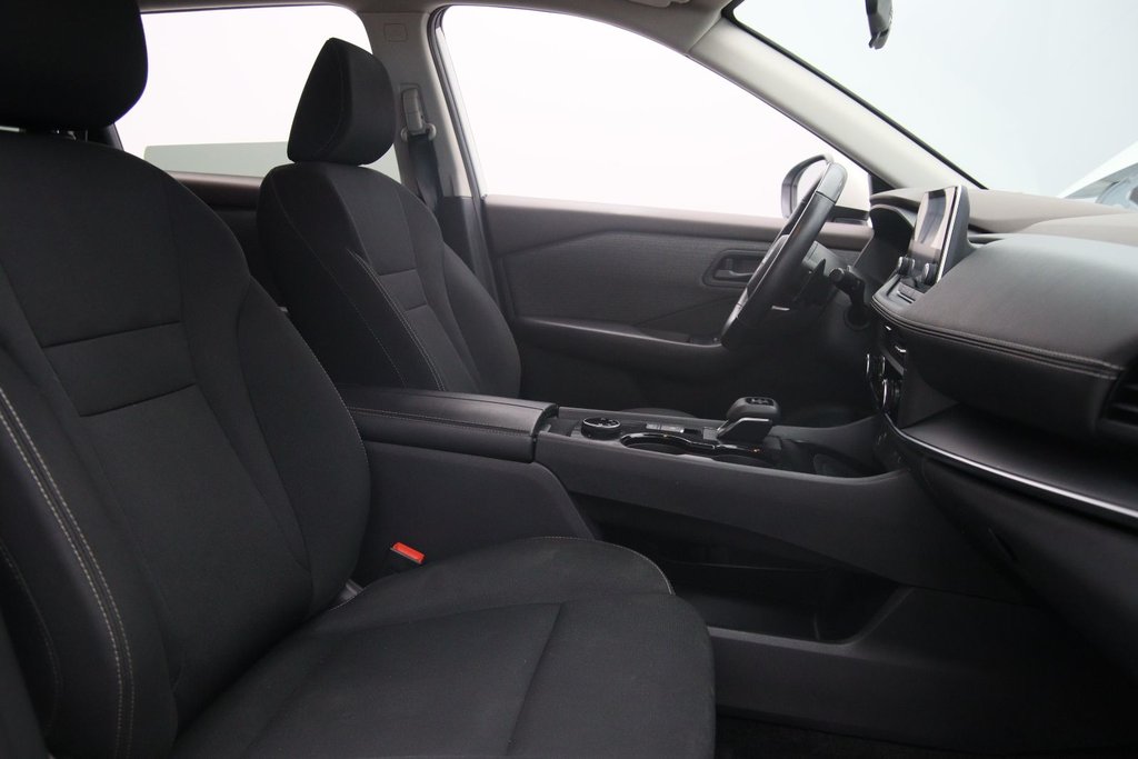 Nissan Rogue  2023 à Baie-Comeau, Québec - 16 - w1024h768px