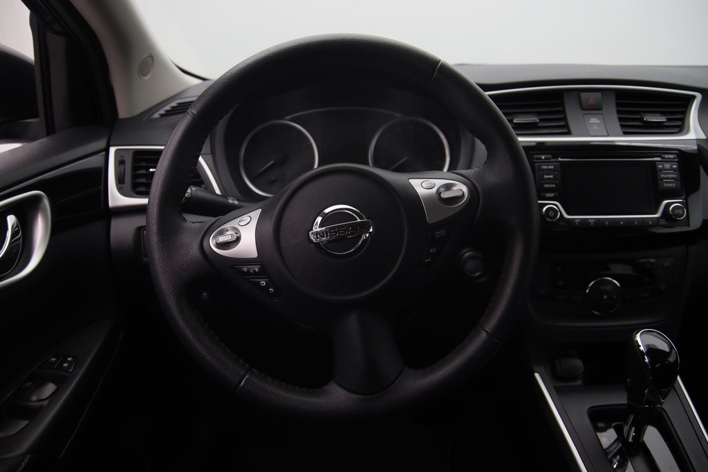 Nissan Sentra S 2018 à Chicoutimi, Québec - 12 - w1024h768px