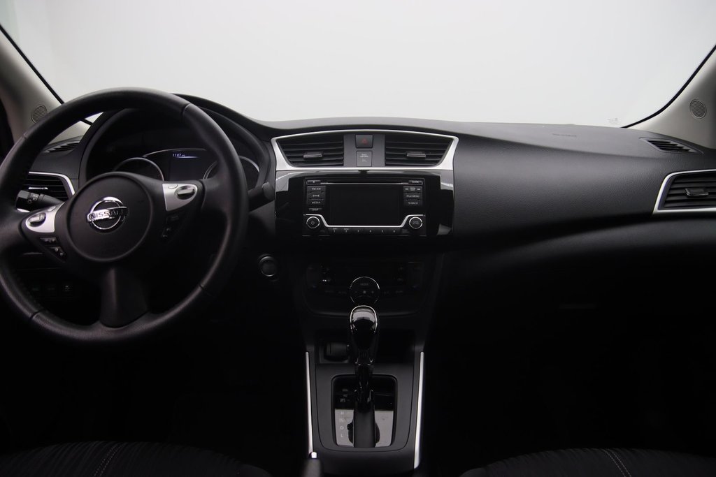 Nissan Sentra S 2018 à Chicoutimi, Québec - 11 - w1024h768px