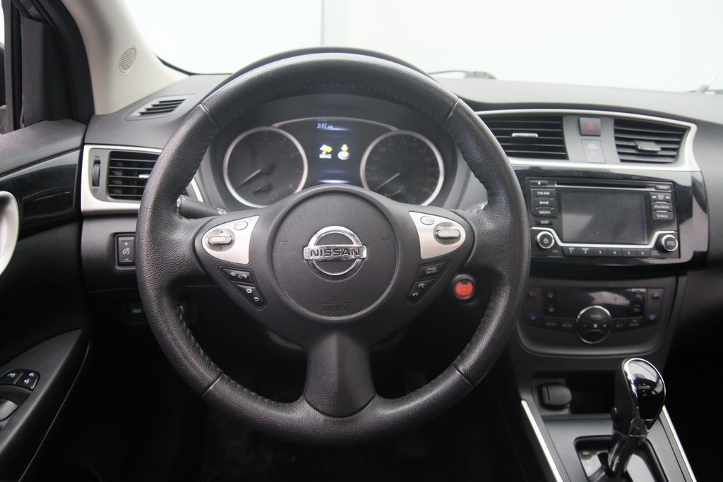 2018 Nissan Sentra in Baie-Comeau, Quebec - 12 - w1024h768px