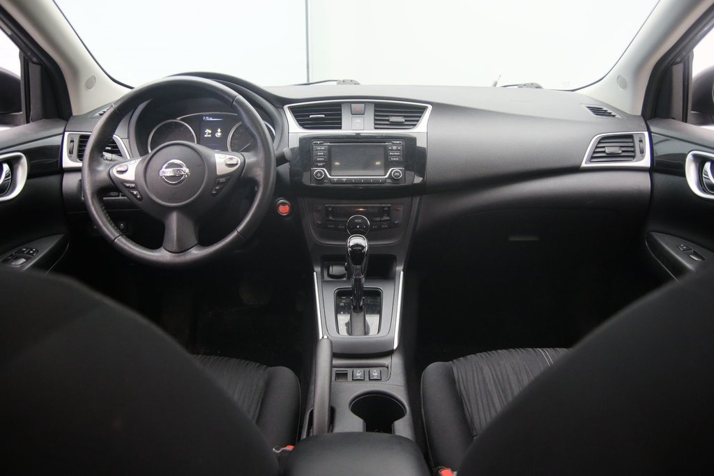 2018 Nissan Sentra in Baie-Comeau, Quebec - 11 - w1024h768px